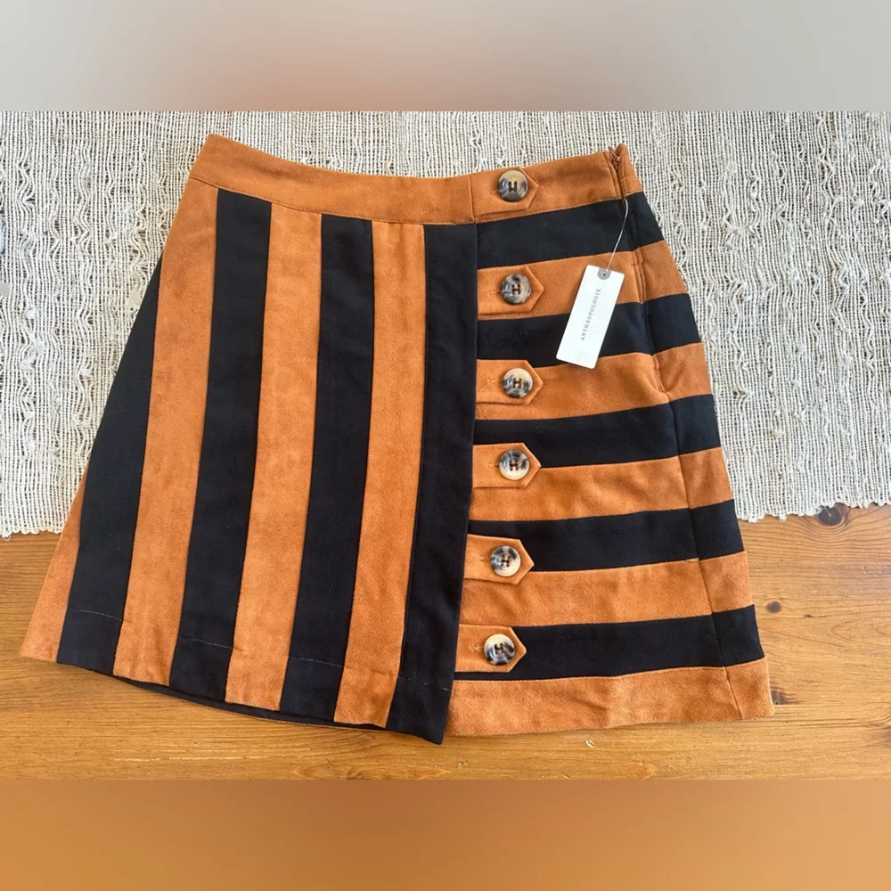 Striped Black and Brown Button-Up Skirt - Picture 2 of 8